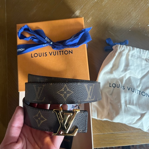 Louis Vuitton belt - Picture 1 of 7